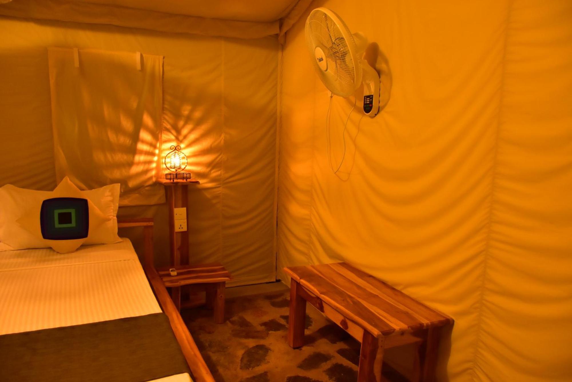 Jungle View River Camping Udawalawe Ngoại thất bức ảnh